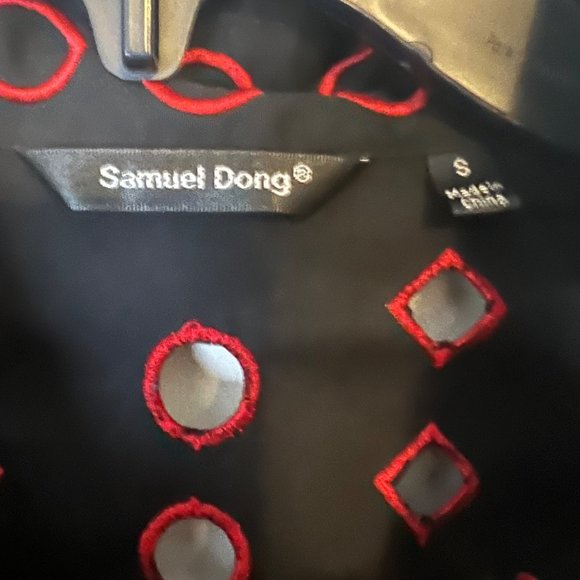 Samuel Dong Button Up Shirt Womens Small Black Red Geometric Cutout - Picture 5 of 11